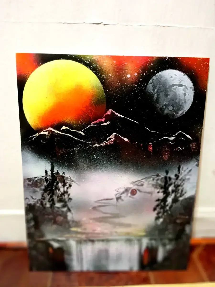 Солнце и луна над горами — картина баллончиком на холсте 40x60 см, техника spray-art
